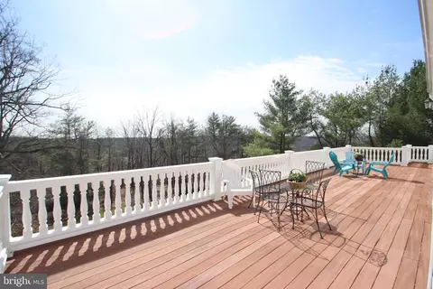 Exterior - 2011 Highland Ridge Dr, Phoenix, MD 21131 photo 4 of 12