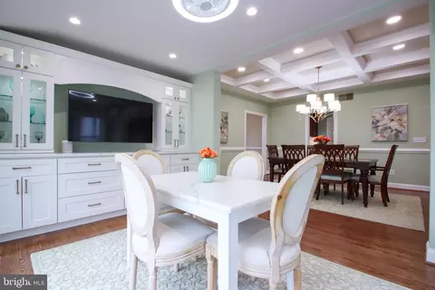 Dining - 2011 Highland Ridge Dr, Phoenix, MD 21131 photo 8 of 9