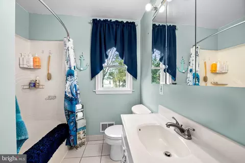Bath - 5617 Allender Rd, White Marsh, MD 21162 photo 1 of 2