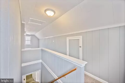Entry Way - 8626 Wise Ave, Dundalk, MD 21222 photo 2 of 9