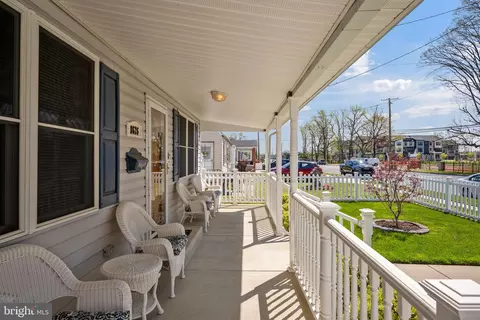 Exterior - 8626 Wise Ave, Dundalk, MD 21222 photo 3 of 11
