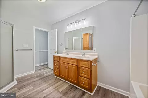 Bath - 8626 Wise Ave, Dundalk, MD 21222 photo 2 of 2