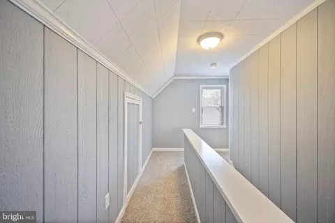 Entry Way - 8626 Wise Ave, Dundalk, MD 21222 photo 6 of 9