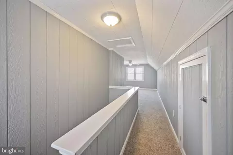 Entry Way - 8626 Wise Ave, Dundalk, MD 21222 photo 3 of 9