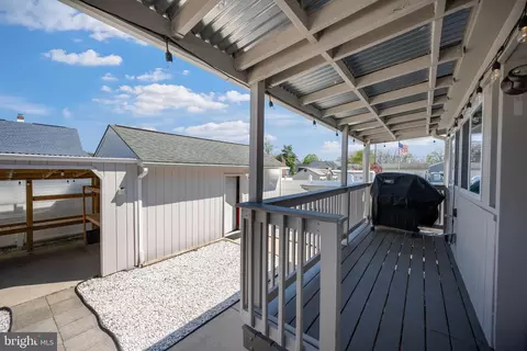 Exterior - 8626 Wise Ave, Dundalk, MD 21222 photo 7 of 11