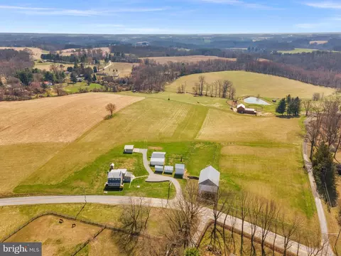 18723 Upper Beckleysville Rd, Hampstead, MD 21074