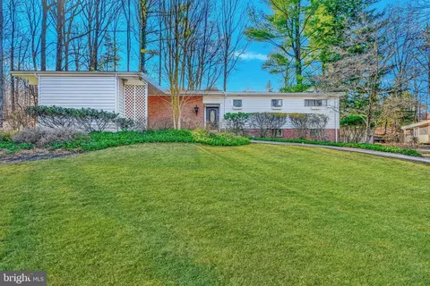 3207 Midfield Rd, Pikesville, MD 21208