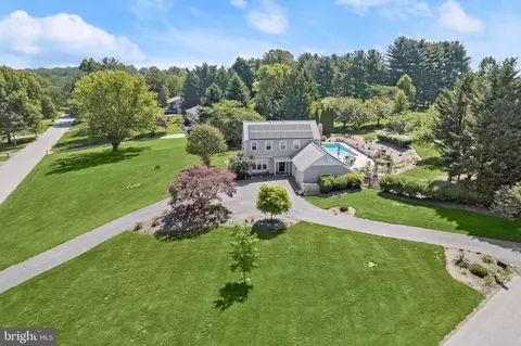 5 Barnstable Ct, Owings Mills, MD 21117