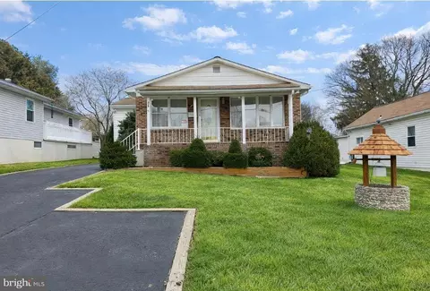 319 N Marlyn Ave, Essex, MD 21221