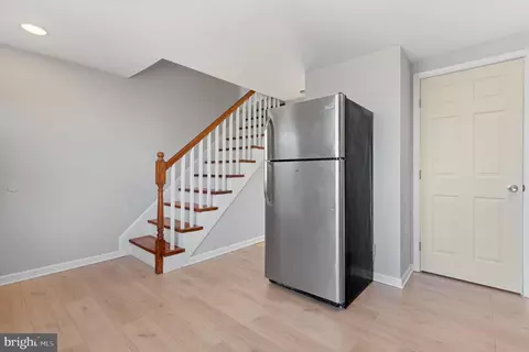 Entry Way - 801 Seckel Ct, Halethorpe, MD 21227 photo 3 of 5