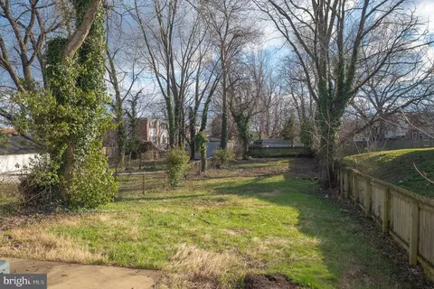 Exterior - 801 Seckel Ct, Halethorpe, MD 21227 photo 2 of 2