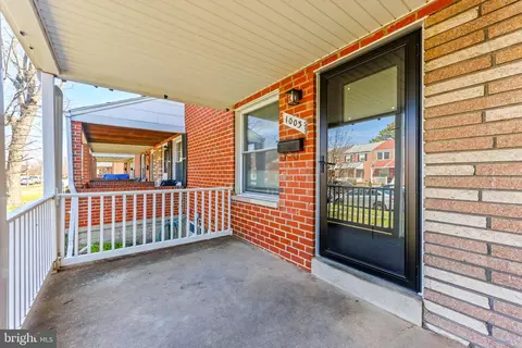 Exterior - 1003 Foxridge Ln, Essex, MD 21221 photo 2 of 3