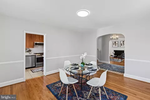 Dining - 86 Dunkirk Rd, Baltimore, MD 21212 photo 2 of 3