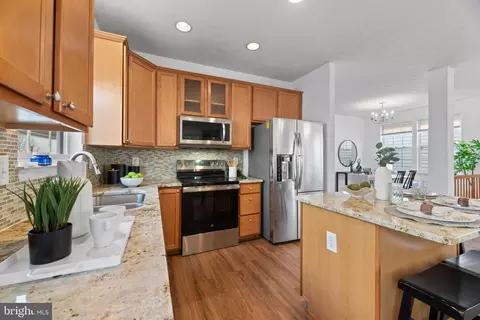 Kitchen - 710 Luke Rd, Middle River, MD 21220 photo 2 of 3
