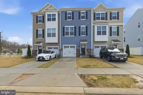 1403 Hudson View Rd, Essex, MD 21221