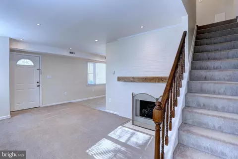 1222 Locust Ave, Halethorpe, MD 21227 photo 4