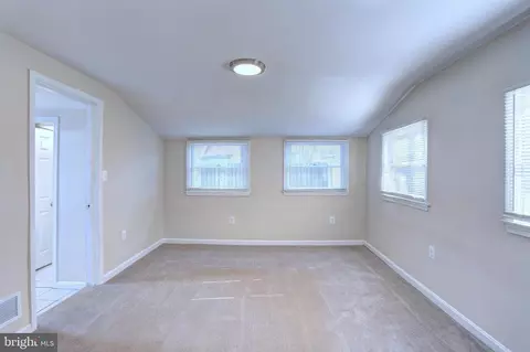 1222 Locust Ave, Halethorpe, MD 21227 photo 12
