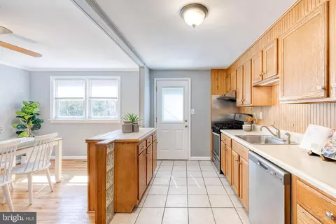Other - 933 Circle Dr, Halethorpe, MD 21227 photo 6 of 17