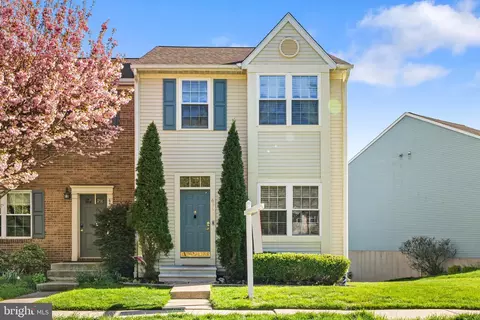 654 Marianne Ln, Catonsville, MD 21228