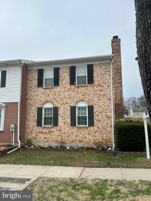 812 Corktree Rd #812, Middle River, MD 21220