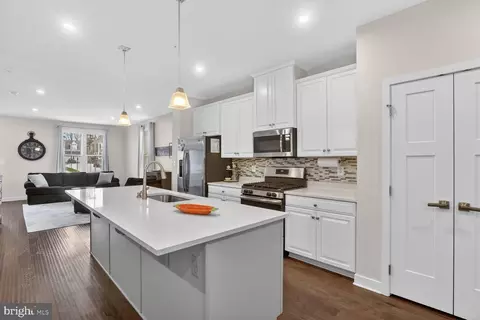 6211 Islington St, Middle River, MD 21220