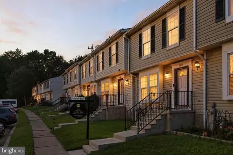 6940 Myersview Dr, Middle River, MD 21220