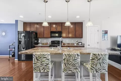 8441 Stansbury Lake Dr, Baltimore, MD 21222