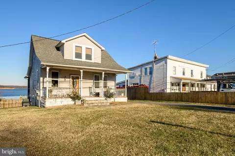 Exterior - 6508 N Point Rd, Edgemere, MD 21219 photo 3 of 3