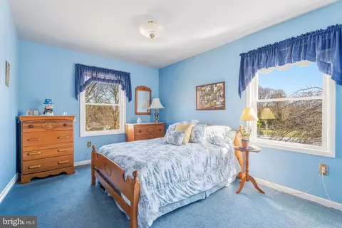 Bedroom - 14017 Manor Rd, Baldwin, MD 21013 photo 6 of 9
