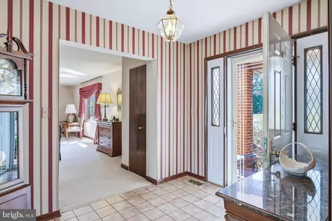 Entry Way - 14017 Manor Rd, Baldwin, MD 21013 photo 3 of 7