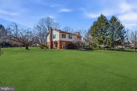 Exterior - 14017 Manor Rd, Baldwin, MD 21013 photo 10 of 10