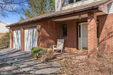 Exterior - 14017 Manor Rd, Baldwin, MD 21013 photo 6 of 10
