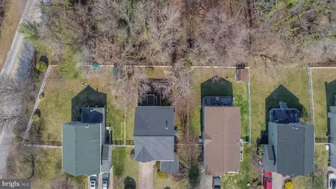 View/Area - 9102 Wise Avenue Ext, Sparrows Point, MD 21219 photo 3 of 5