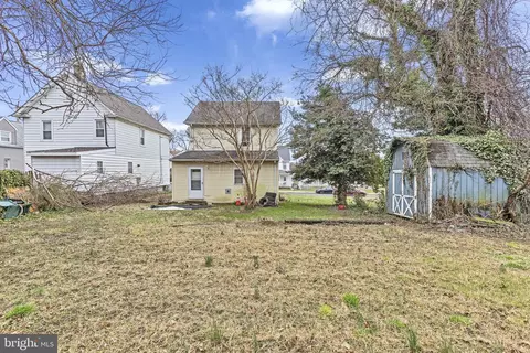 Exterior - 7308 Linden Ave, Baltimore, MD 21206 photo 1 of 6