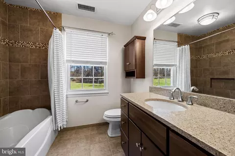 Bath - 14305 Robcaste Rd, Phoenix, MD 21131 photo 4 of 4