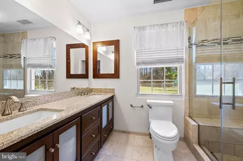Bath - 14305 Robcaste Rd, Phoenix, MD 21131 photo 3 of 4