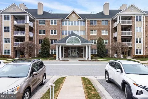 210 Belmont Forest Ct #306, Lutherville Timonium, MD 21093
