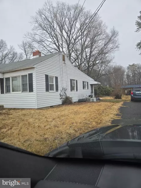 11210 Beach Rd, White Marsh, MD 21162 photo 4