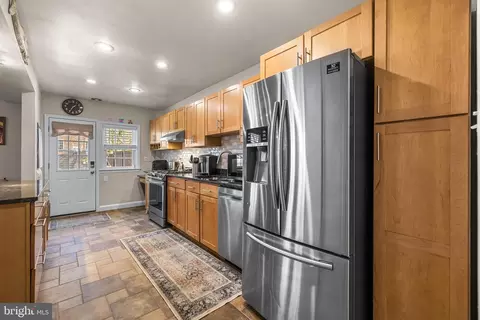 6447 Blenheim Rd, Baltimore, MD 21212 photo 10