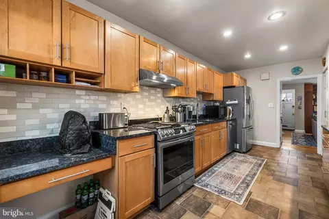 6447 Blenheim Rd, Baltimore, MD 21212 photo 14