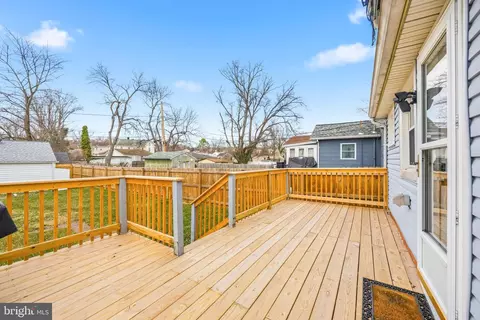 Exterior - 4206 Baltimore St, Halethorpe, MD 21227 photo 2 of 4