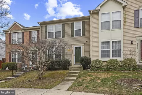 5209 Abbeywood Ct, Rosedale, MD 21237