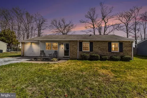 2417 Lodge Farm Rd, Sparrows Point, MD 21219
