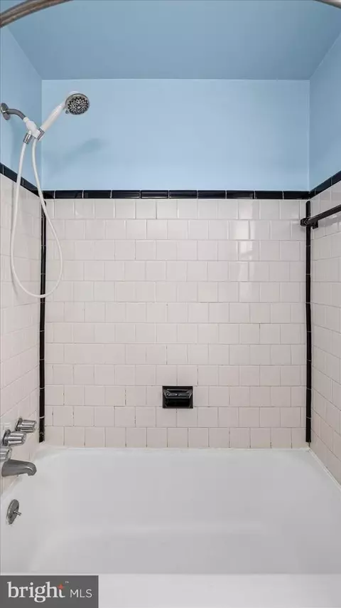 Bath - 1821 Weyburn Rd, Rosedale, MD 21237 photo 2 of 2
