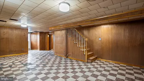 Entry Way - 1821 Weyburn Rd, Rosedale, MD 21237 photo 7 of 7