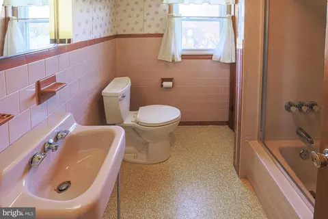 8506 Coco Rd, Rosedale, MD 21237 photo 25
