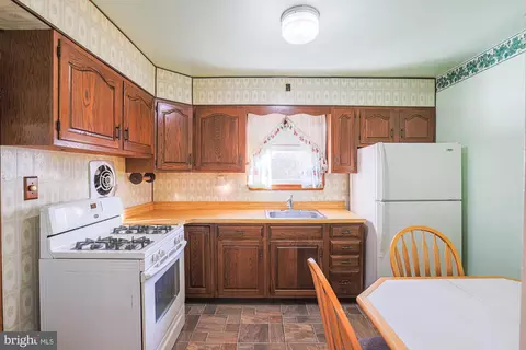8506 Coco Rd, Rosedale, MD 21237 photo 13