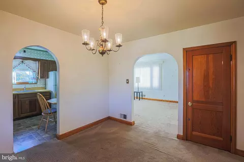 8506 Coco Rd, Rosedale, MD 21237 photo 10