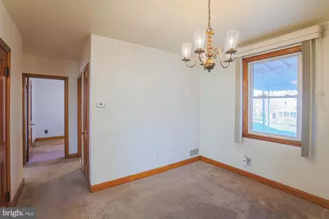 8506 Coco Rd, Rosedale, MD 21237 photo 12