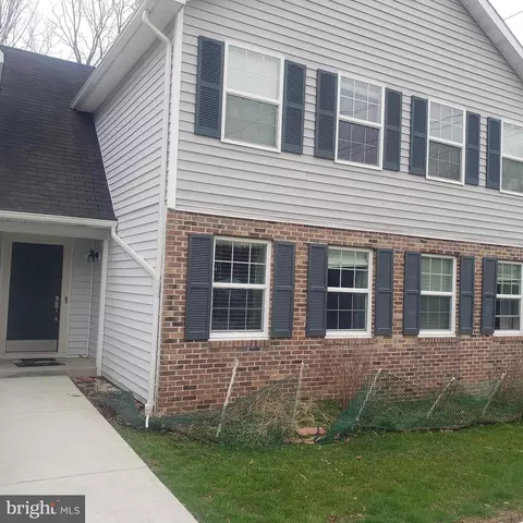 9046 Naygall Rd, Parkville, MD 21234